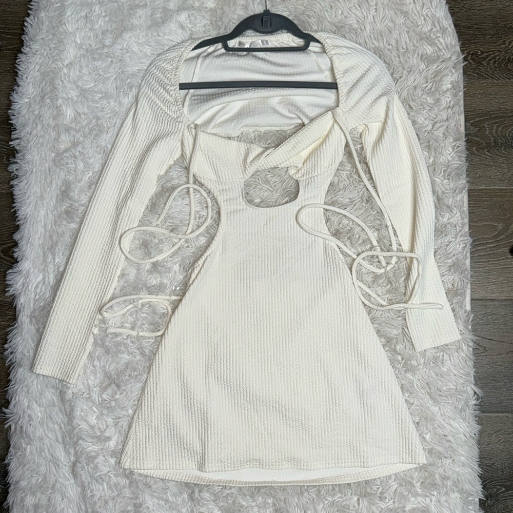 White ootdfash dress